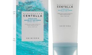 کرم ضد آفتاب سنتلا مدل 1004، بدون رنگ، SPF 50، حجم 50 میلی‌لیتر، بافت سرمی و مناسب پوست حساس